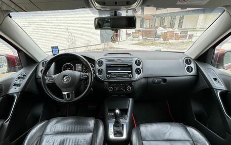 Volkswagen Tiguan I, 2012 год, 1 299 999 рублей, 6 фотография