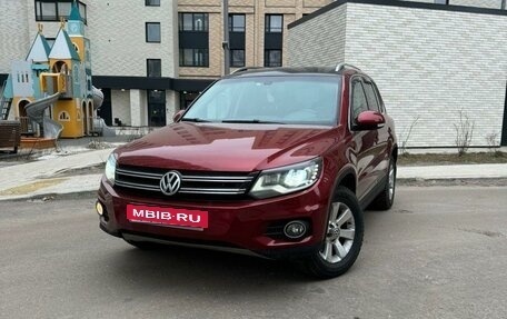 Volkswagen Tiguan I, 2012 год, 1 299 999 рублей, 10 фотография