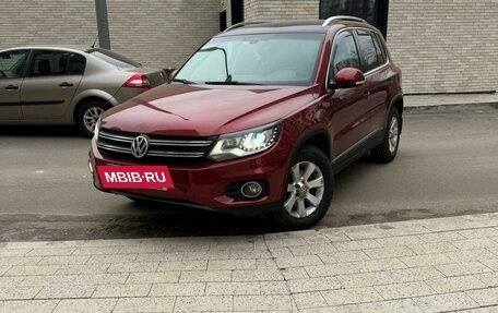 Volkswagen Tiguan I, 2012 год, 1 299 999 рублей, 16 фотография