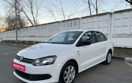 Volkswagen Polo VI (EU Market), 2013 год, 1 120 000 рублей, 3 фотография