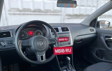 Volkswagen Polo VI (EU Market), 2013 год, 1 120 000 рублей, 10 фотография