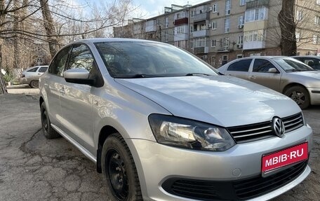 Volkswagen Polo VI (EU Market), 2013 год, 950 000 рублей, 1 фотография