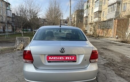 Volkswagen Polo VI (EU Market), 2013 год, 950 000 рублей, 11 фотография