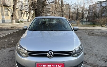 Volkswagen Polo VI (EU Market), 2013 год, 950 000 рублей, 15 фотография