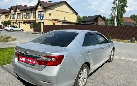 Toyota Camry, 2014 год, 2 100 000 рублей, 3 фотография