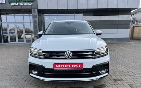 Volkswagen Tiguan II, 2017 год, 2 975 000 рублей, 14 фотография