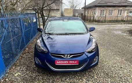 Hyundai Elantra V, 2012 год, 930 000 рублей, 1 фотография