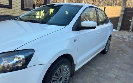 Volkswagen Polo VI (EU Market), 2012 год, 725 000 рублей, 3 фотография