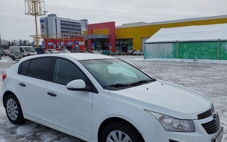 Chevrolet Cruze II, 2014 год, 930 000 рублей, 4 фотография