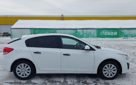 Chevrolet Cruze II, 2014 год, 930 000 рублей, 16 фотография