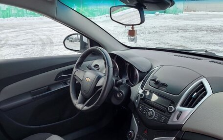 Chevrolet Cruze II, 2014 год, 930 000 рублей, 13 фотография