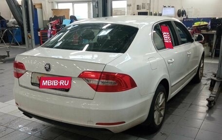 Skoda Superb III рестайлинг, 2013 год, 1 200 000 рублей, 3 фотография