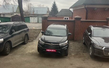 Toyota Highlander III, 2014 год, 2 950 000 рублей, 1 фотография