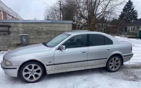 BMW 5 серия, 2000 год, 450 000 рублей, 2 фотография