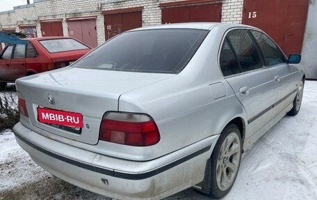 BMW 5 серия, 2000 год, 450 000 рублей, 8 фотография