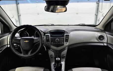 Chevrolet Cruze II, 2012 год, 839 000 рублей, 16 фотография