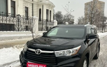 Toyota Highlander III, 2014 год, 2 950 000 рублей, 3 фотография