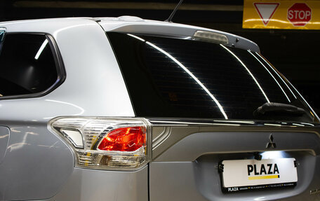 Mitsubishi Outlander III рестайлинг 3, 2013 год, 1 249 000 рублей, 6 фотография