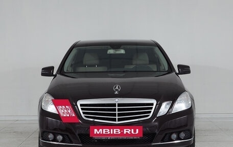 Mercedes-Benz E-Класс, 2010 год, 1 468 000 рублей, 2 фотография