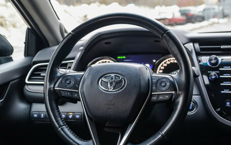 Toyota Camry, 2019 год, 3 650 000 рублей, 16 фотография