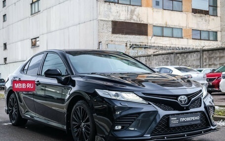 Toyota Camry, 2019 год, 3 650 000 рублей, 4 фотография