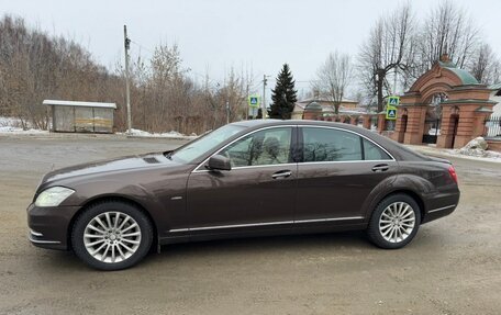 Mercedes-Benz S-Класс, 2011 год, 2 000 000 рублей, 11 фотография