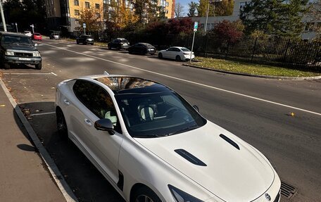 KIA Stinger I, 2021 год, 3 750 000 рублей, 9 фотография