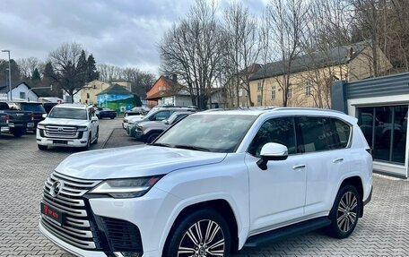 Lexus LX, 2024 год, 25 090 000 рублей, 2 фотография