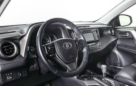 Toyota RAV4, 2014 год, 2 443 000 рублей, 14 фотография