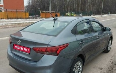 Hyundai Solaris II рестайлинг, 2017 год, 1 100 000 рублей, 1 фотография