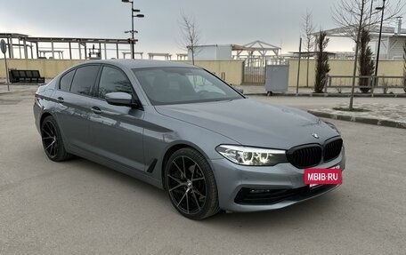 BMW 5 серия, 2018 год, 3 950 000 рублей, 2 фотография