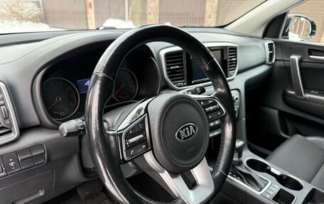 KIA Sportage IV рестайлинг, 2019 год, 2 200 000 рублей, 15 фотография