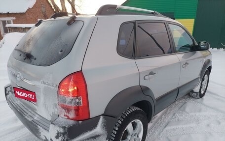 Hyundai Tucson III, 2007 год, 1 000 000 рублей, 15 фотография