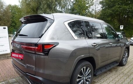 Lexus LX, 2023 год, 23 010 000 рублей, 5 фотография