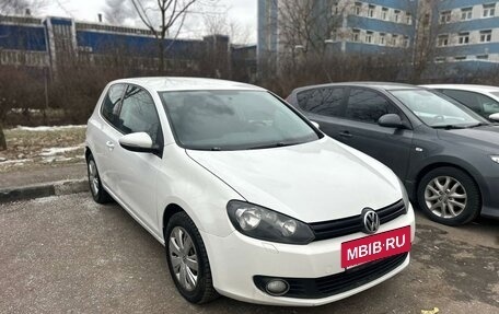 Volkswagen Golf VI, 2010 год, 635 000 рублей, 2 фотография