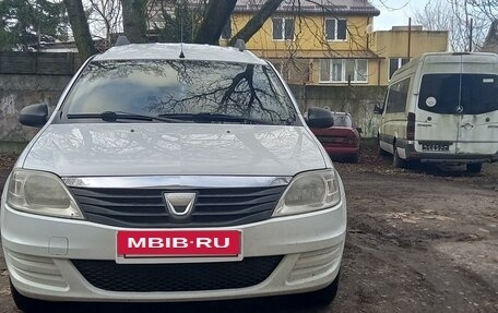 Dacia Logan I, 2011 год, 760 000 рублей, 2 фотография