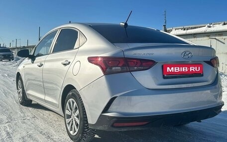 Hyundai Solaris II рестайлинг, 2021 год, 1 360 000 рублей, 3 фотография