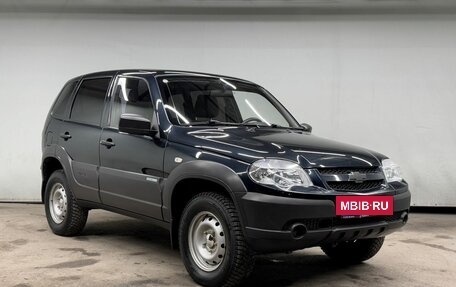 Chevrolet Niva I рестайлинг, 2015 год, 700 000 рублей, 2 фотография