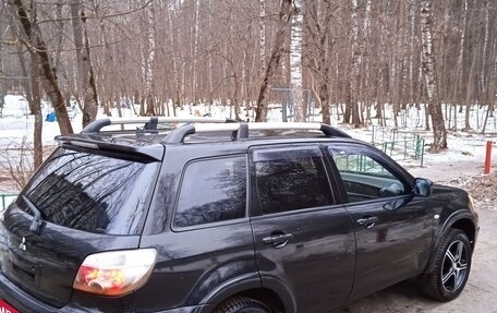 Mitsubishi Outlander III рестайлинг 3, 2007 год, 600 000 рублей, 2 фотография