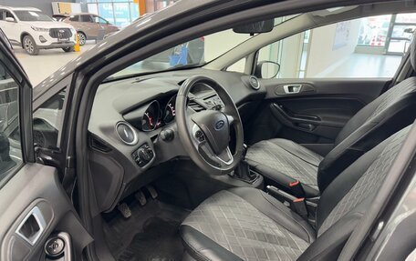 Ford Fiesta, 2018 год, 950 000 рублей, 7 фотография