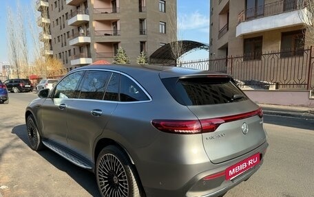 Mercedes-Benz EQC, 2021 год, 6 700 000 рублей, 19 фотография