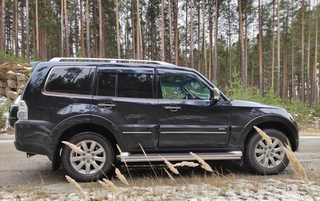 Mitsubishi Pajero IV, 2010 год, 3 100 000 рублей, 6 фотография