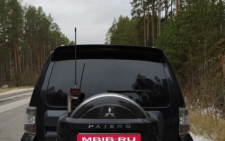 Mitsubishi Pajero IV, 2010 год, 3 100 000 рублей, 9 фотография