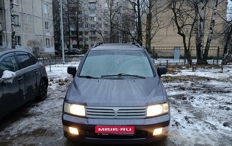 Mitsubishi Space Wagon III, 1999 год, 380 000 рублей, 1 фотография