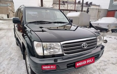 Toyota Land Cruiser 100 рестайлинг 2, 2004 год, 2 350 000 рублей, 1 фотография