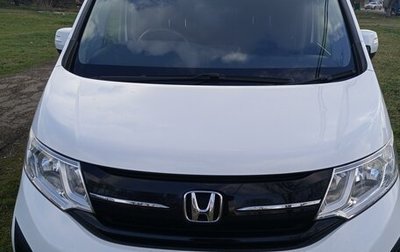 Honda Stepwgn IV, 2015 год, 1 835 000 рублей, 1 фотография