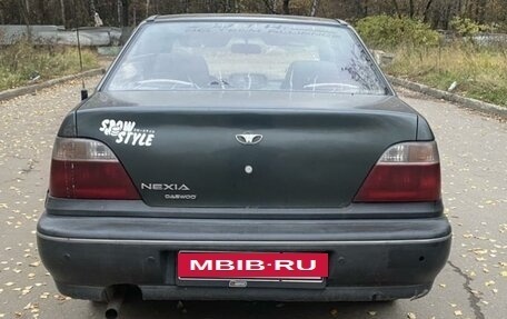 Daewoo Nexia I рестайлинг, 2001 год, 110 000 рублей, 3 фотография