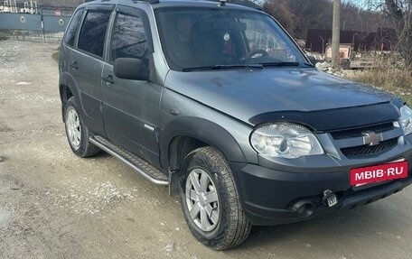 Chevrolet Niva I рестайлинг, 2009 год, 500 000 рублей, 4 фотография