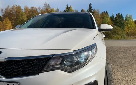 KIA Optima IV, 2019 год, 2 500 000 рублей, 2 фотография