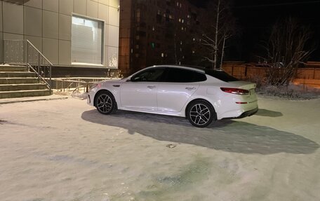 KIA Optima IV, 2019 год, 2 500 000 рублей, 11 фотография